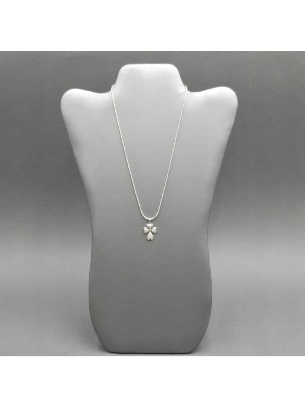 Vintage Ross Simons Sterling Silver CZ Four Heart Clover Cross Pendant Necklace - Picture 2 of 16